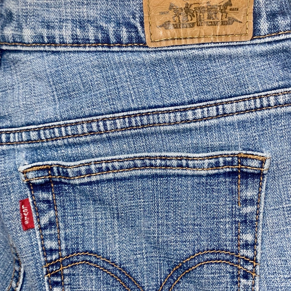 Levi's Women's 505 Light Blue Denim Jeans